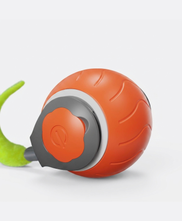 Speedy Tail Cat Toy - restyled product photo 1
