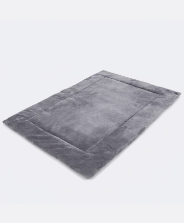Self-Heating Pet Bed - restyled product photo 1