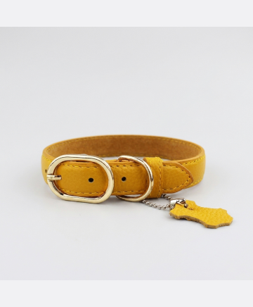 Cowhide Leather Pet Collar - restyled product photo 2